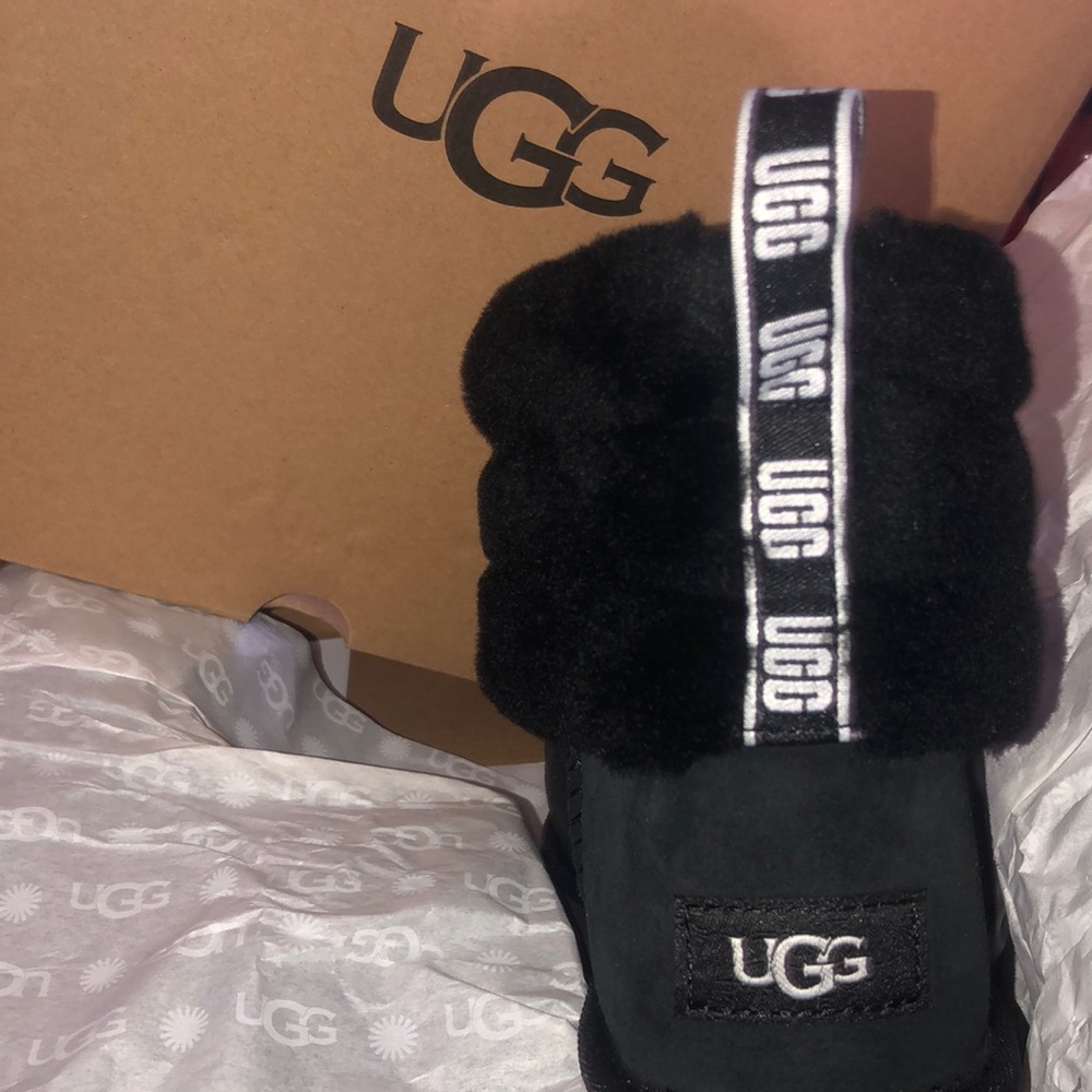 UGG fluff mini quilted boot new in box black - Picture 5 of 5